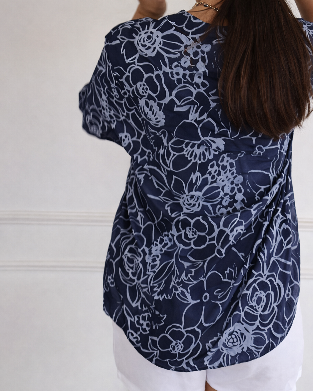 Camila | Elegant Blouse with Pocket