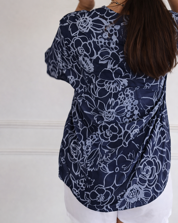 Camila | Elegant Blouse with Pocket