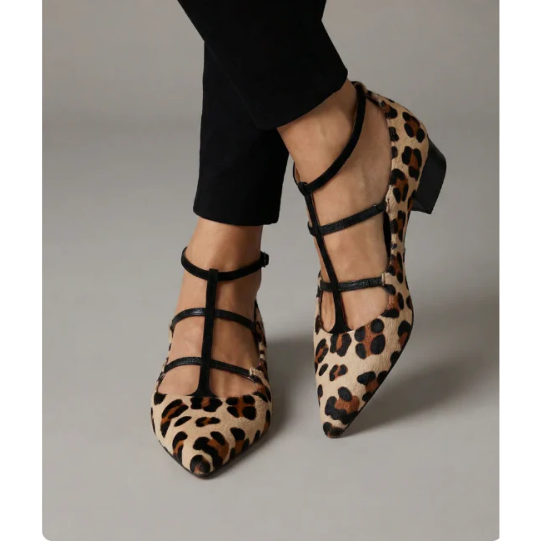ANIMAL PRINT BALLET FLATS WITH STRAPS