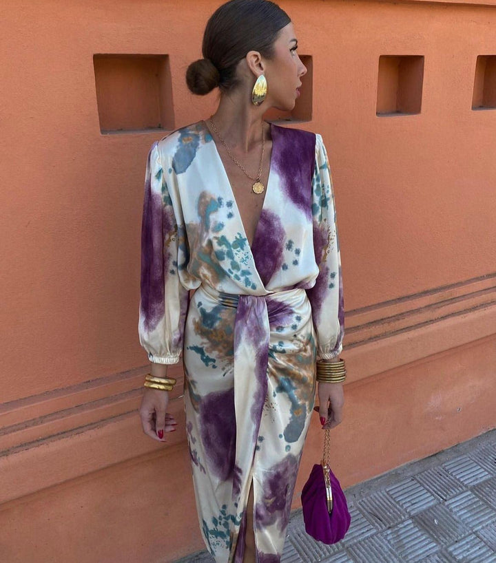 Valeria - V-Neck Dress