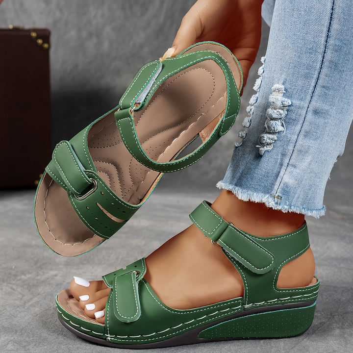 Ariya | All Day Comfort Sandals