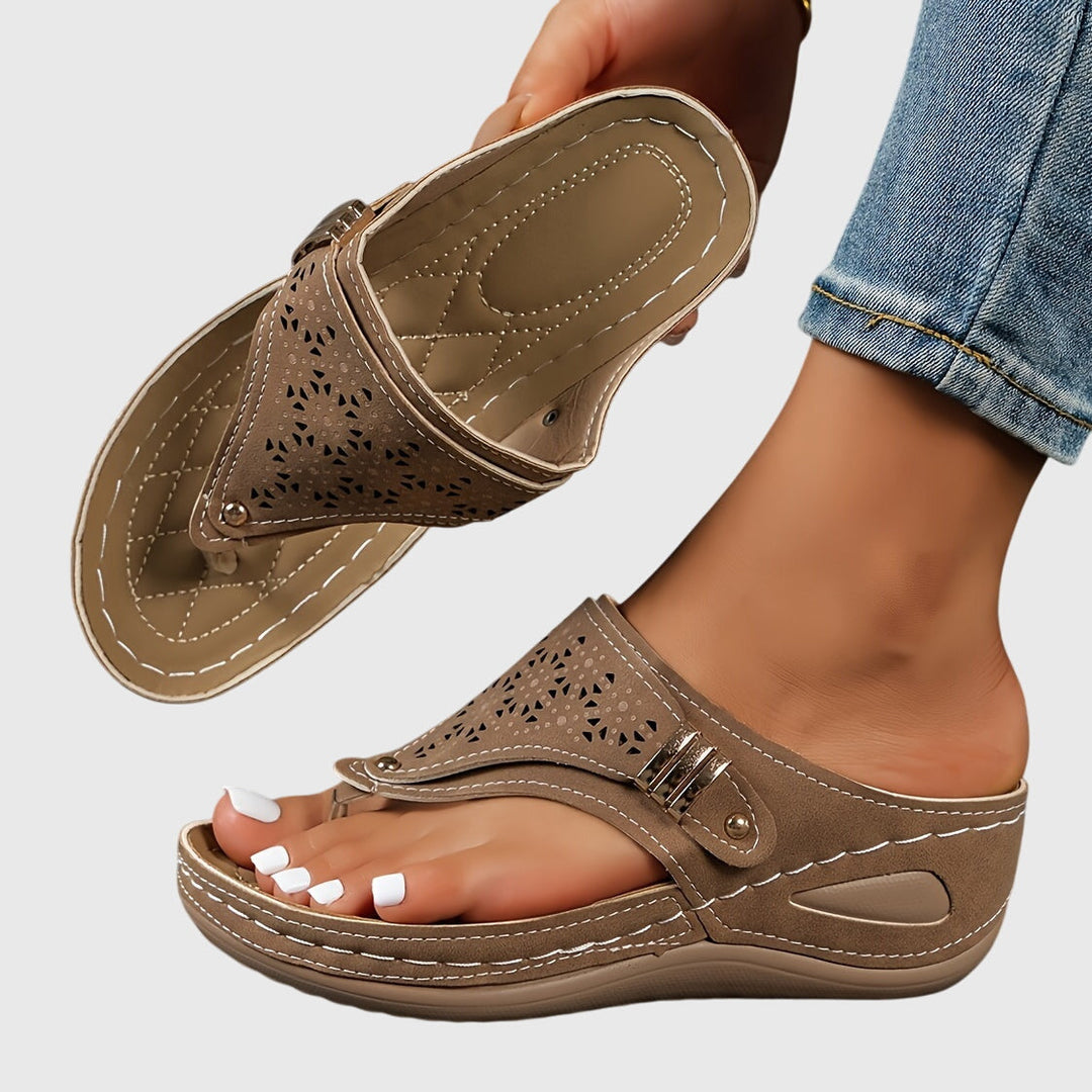 Anika - Sandales à Tongs