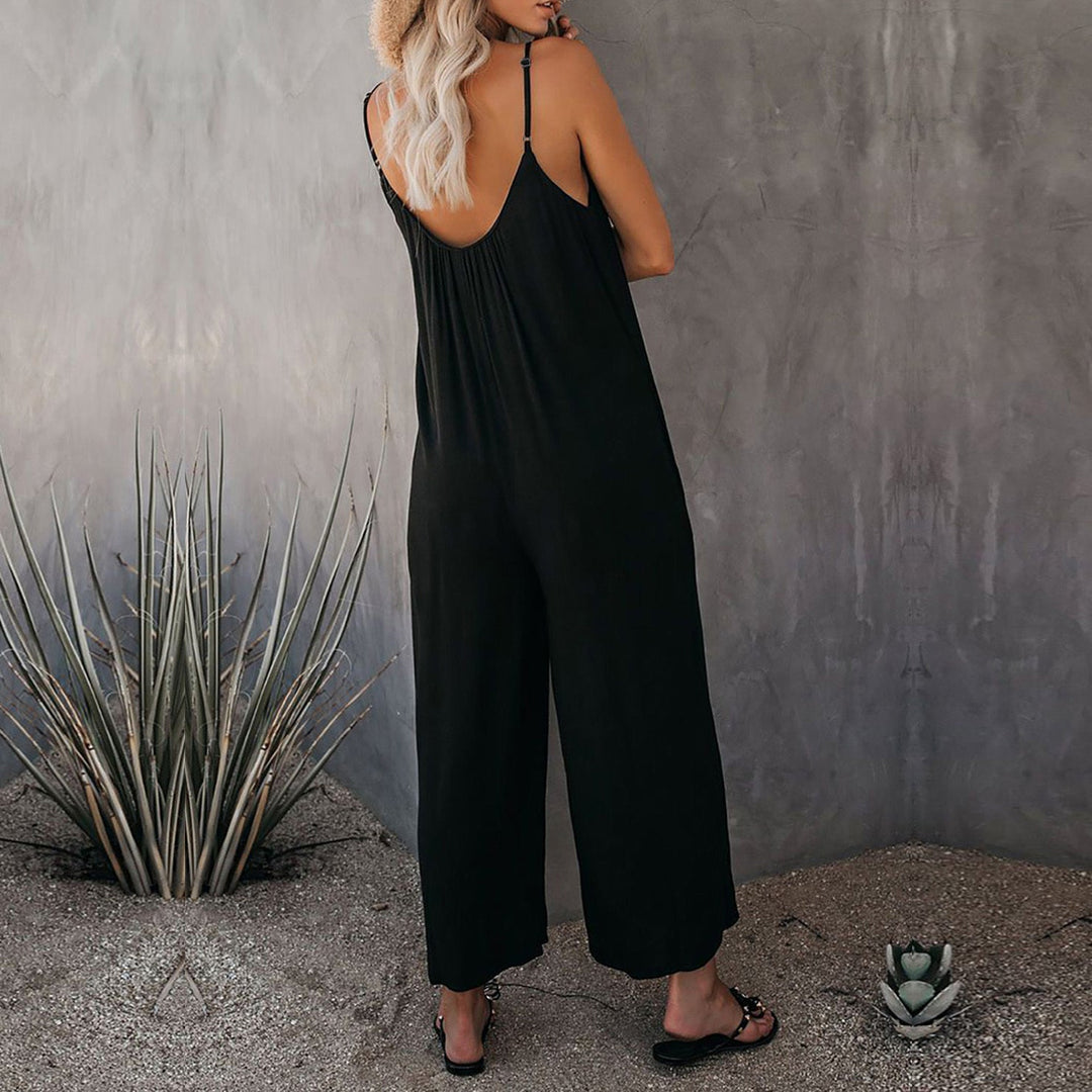 Rio™ | Elegant Flowy Jumpsuit with Pockets
