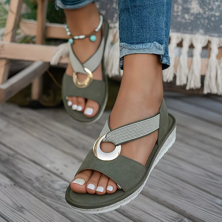Skylar | Sandales Plates avec Boucle en Métal