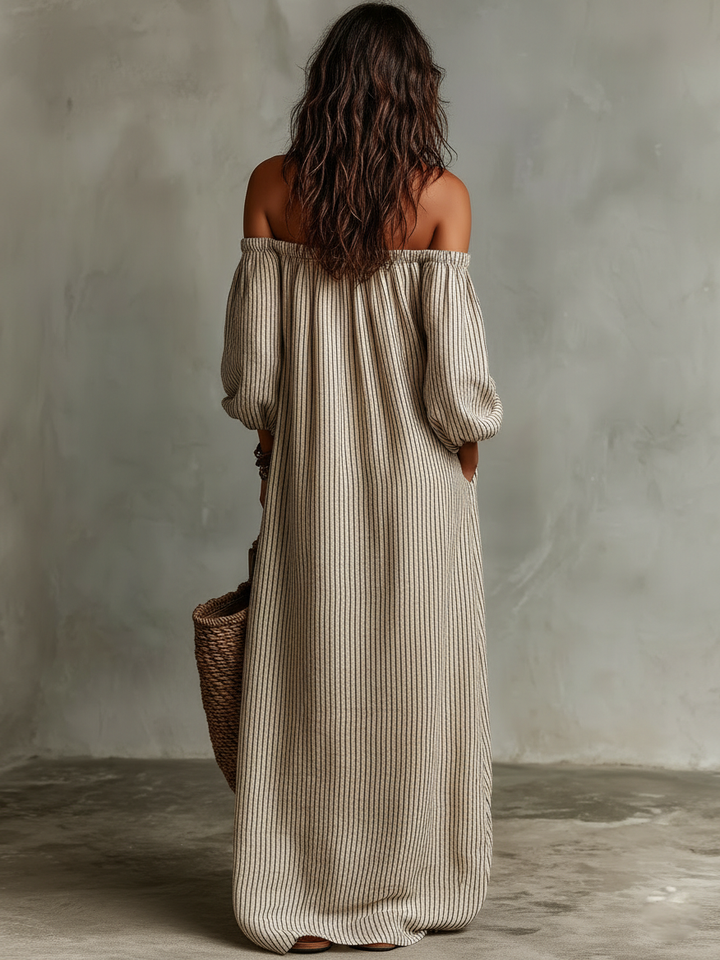 Women's Vacation Off-shoulder Long-sleeved Maxi Dress