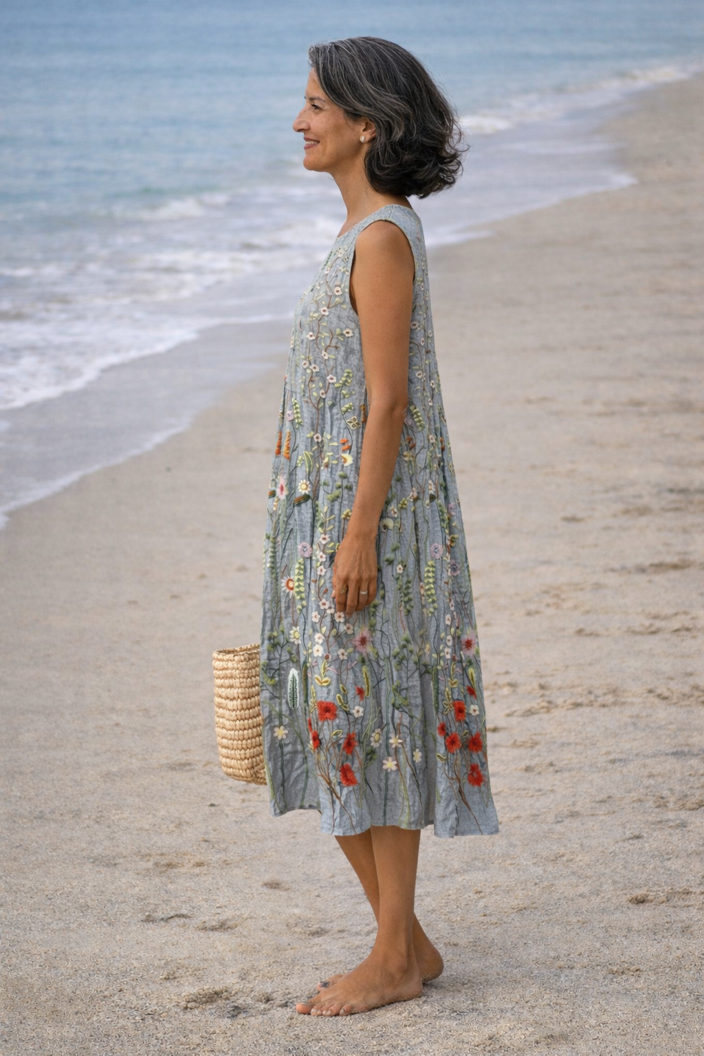 Cara | Midi dress with wildflowers