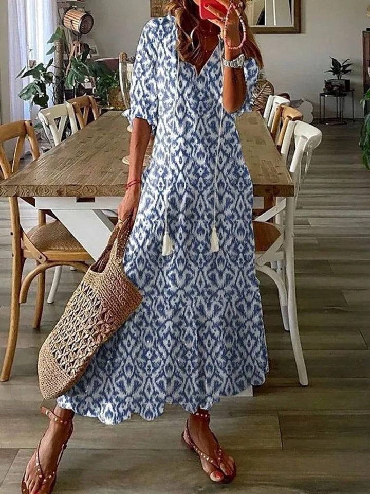 Élodie™ — Elegant Velvet Floral Maxi Dress