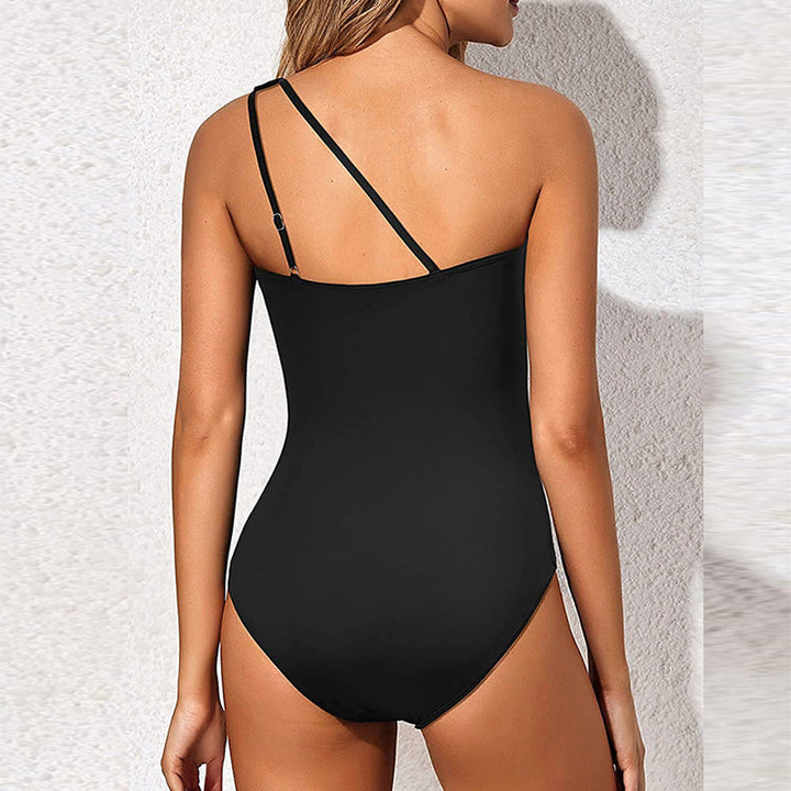 Demi | Flattering Swimsuit