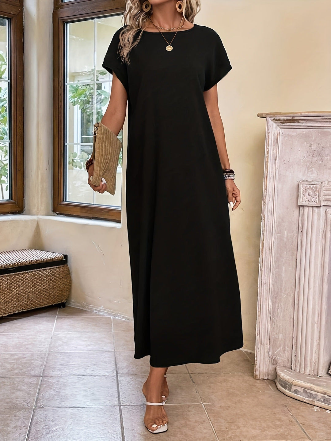 Margaux™ — Elegant Minimalist Maxi Dress