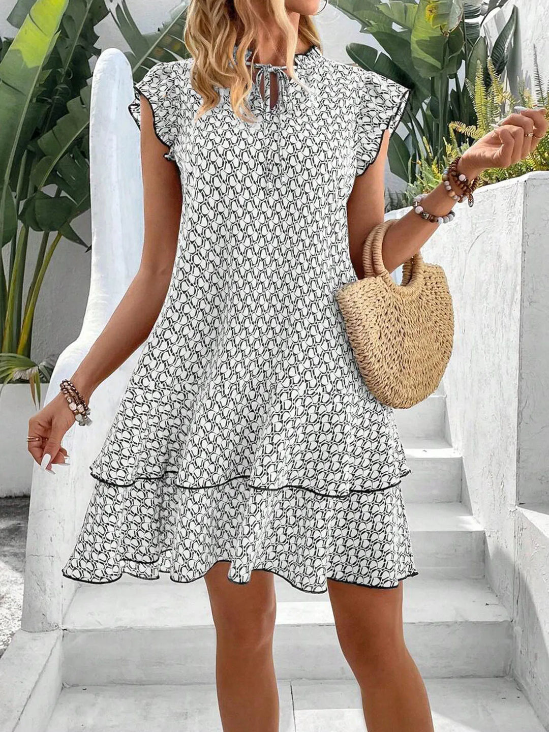 Krest | Robe élégante à fleurs