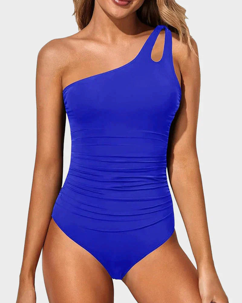 Demi | Flattering Swimsuit