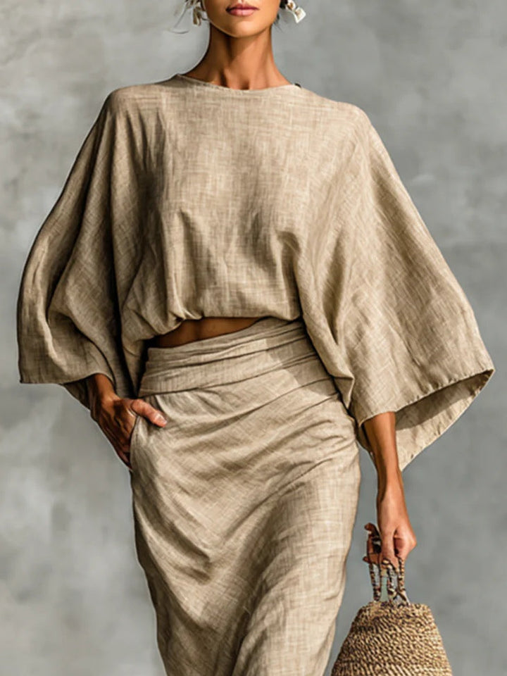 Giulia | Elegant two-piece set with skirt