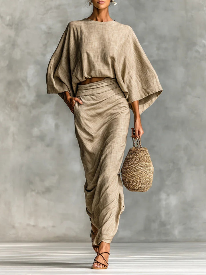 Giulia | Elegant two-piece set with skirt