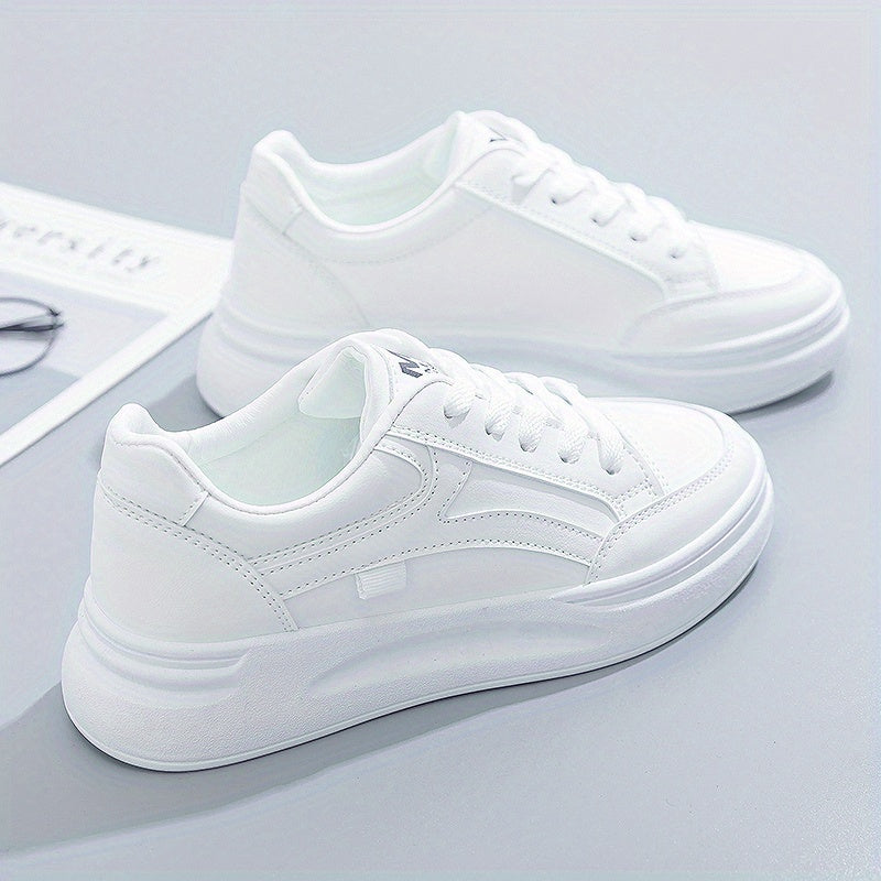 Baskets blanches chic confort léger