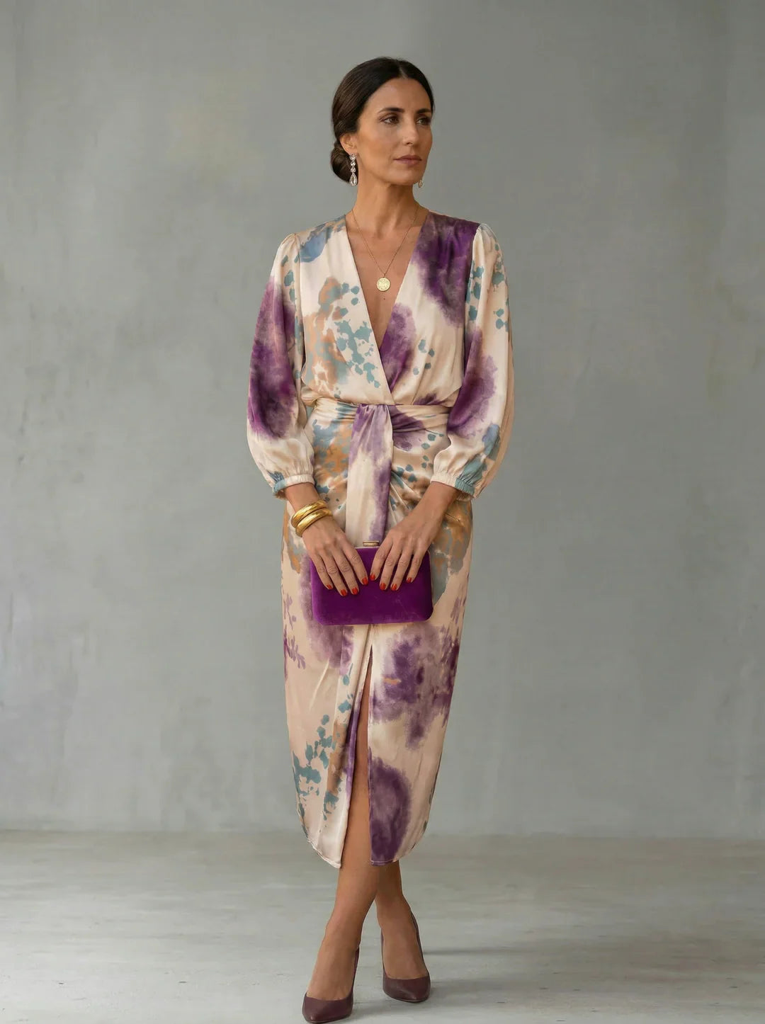 Valeria - V-Neck Dress