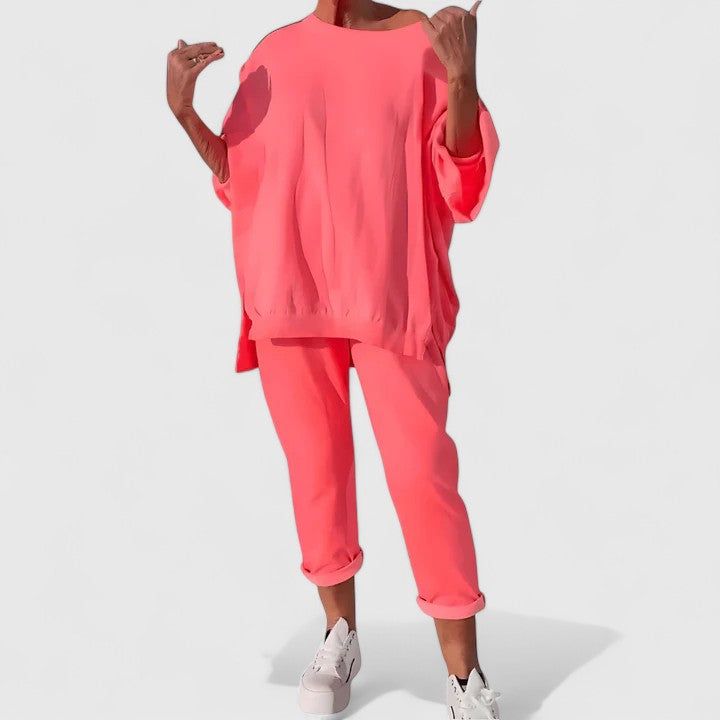 Vivra | Comfortable Two-Piece Set