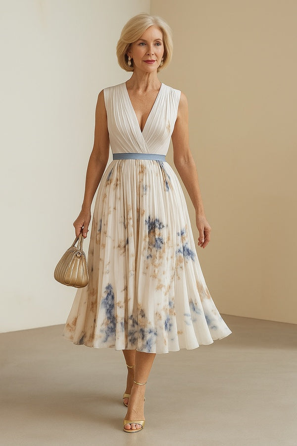 Paz™ | Timeless Floral Pleated Maxi Dress